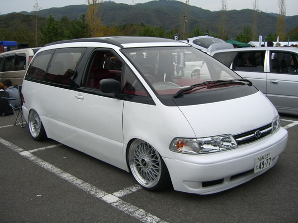 To me that estima is reminicent of the'OEM plus' vw look