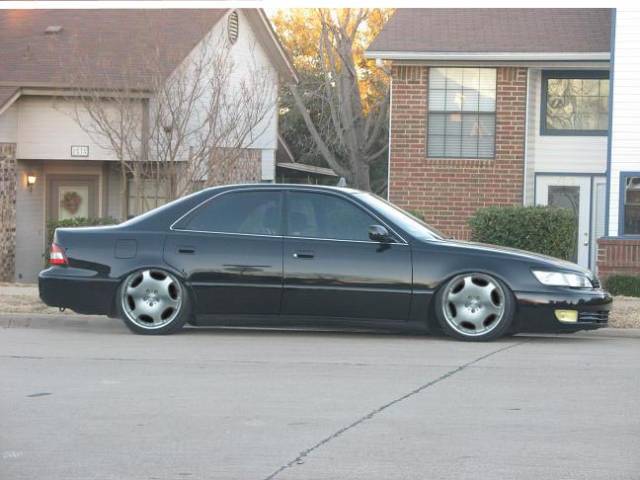 This is Gato's old ES i just slammed it and threw on some AME Lx's