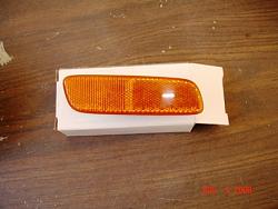 Free 2000 Bezel Cluster and OEM bumper light-dsc01551.jpg