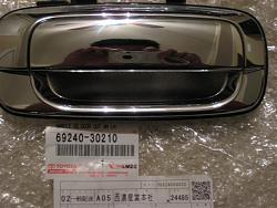 F/S: Aristo Chrome Door Handles and Trunk Bar-img_1868-small-.jpg