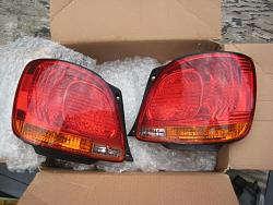 FS 01-05 Tail lights - outers-img_0504.jpg