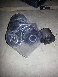 Roca Lower Control Arm Bushing-20130723_015227.jpg