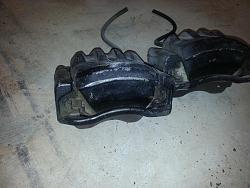 F/S  front brake calipers from 99 gs400  -20140711_205725.jpg