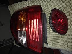 OEM 98-00 Inner and Outer Tail Lights-img_4095.jpg