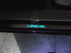 lexus gs illuminated door sills-door-sill-001.jpg
