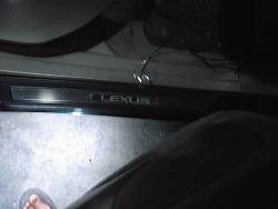 lexus gs illuminated door sills-door-sill-006.jpg