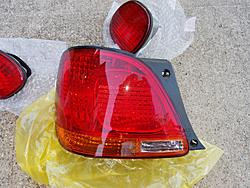 Misc Parts for sale-driver-side-rear-light.jpg