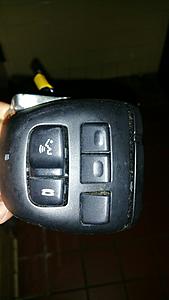 Steering wheel radio controller (modulator)-20170814_013947.jpg