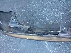 FS: Front Bumper Cover Good Condition-3pm9m1w.jpg