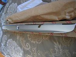 FS OEM Chrome trunk bar for 98+ GS-trunk.jpg