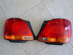 01 Up Gs Tail Lights For Sale-dsc00626.jpg