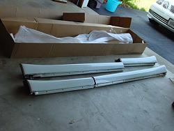 FS 2000 GS400 OEM side skirt crystal white (062 color code)-dsc01959.jpg