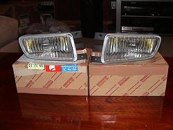 FS: JP slippers, 2G foglights, 2G eyelids.-foglights.jpg