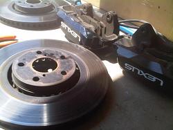 FS: IS350 Full Brake Kit, Painted Gloss Black!-img00277-20100806-1514.jpg