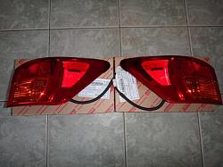 L&amp;R 07 IS350 tailights (outer ones)-dsc00019.jpg