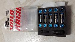 VOLK RAYS FORMULA Lug Nuts &amp; Headlight parts-20131027_180929-1-.jpg