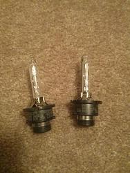 FS: Used OEM D4S bulbs-2013-11-15-17.26.58.jpg