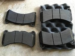 FS: ISF StopTech Street Front+Rear Brake Pads-img_0831.jpg