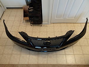 FS: F Sport Exhaust, 2012 tail lights and front bumper-dsc00036.jpg