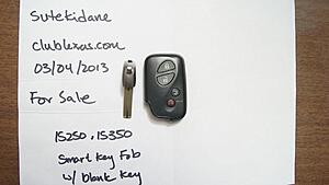 ISX50 Smart key fob + Uncut blank key-0r03rvu.jpg