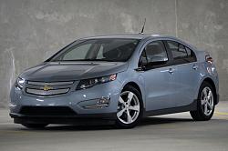 Chevy volt sales plunge 32% in october-2013-chevrolet-volt-628.jpg