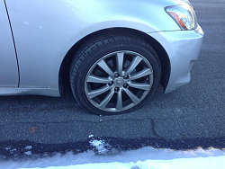 Some Tips for Avoiding Pothole Damage to Your Car.-front-flat-tire.png