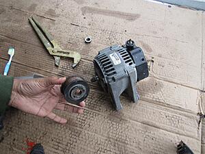 How an Alternator Works-shptzht.jpg