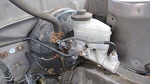 How a Brake Booster and Master Cylinder Work-qijzcea.jpg