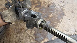 How a Steering Rack Works-wcrrtwt.jpg