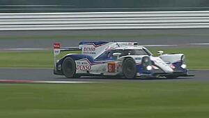 Toyota TS040 Hybrid-k5d0vsa.jpg