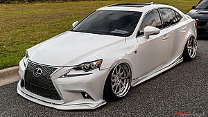 What do you think of the NIA Splitters in Ultra White!-lexus3isbodykit.jpg