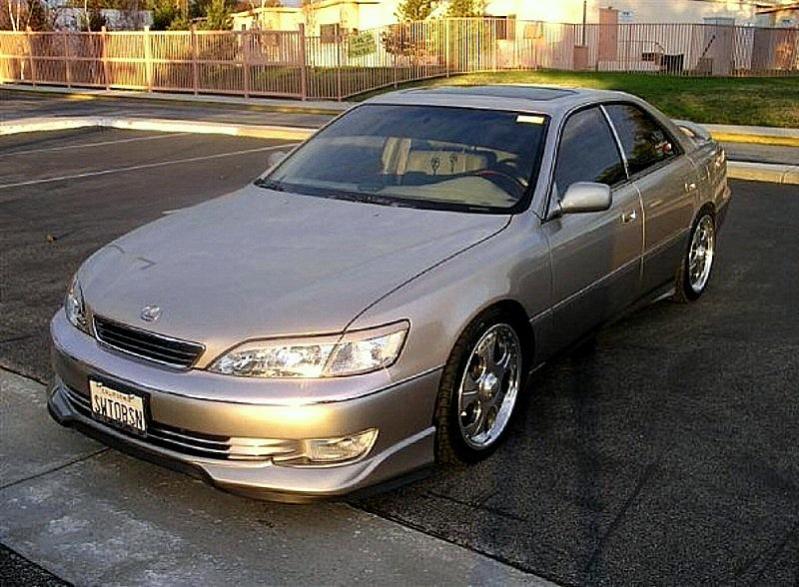 anybody know where to purchase 99 es300 lip/spoiler.
