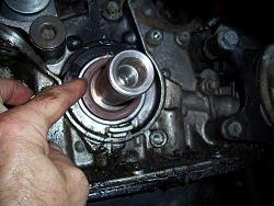 Replacing the front crank seal-100_2337.jpg