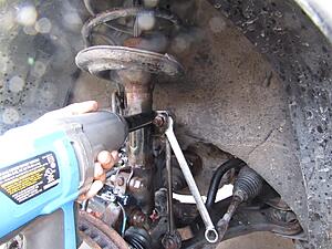 DIY video: Front Strut &amp; Strut mount replacement, with spring compressors-gqiofhh.jpg