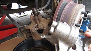 Brake pad and rotor change-dknxahu.jpg