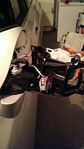 Having trouble replacing puddle lights... Help please!!!-wqrf41j.jpg