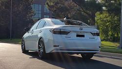 Pics of your ES -- RIGHT NOW!!-lexus-rear-left-quarter-shot.jpg