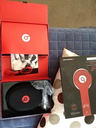 Beats Solo HD headphone-6b78f9a2.jpg