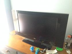 FS: Auto Reclining Movie Couch/ LG 27&quot; tv-00l0l_uqkkyzcfuy_600x450.jpg