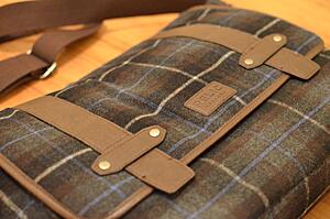 FS: Relic plaid flannel messenger cloth bag-y5f7v.jpg