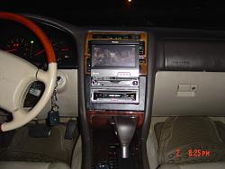 Woodgrain steering wheel-july-2-4-2004-008.jpg