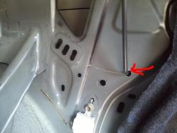 How To - Change The Tension On The Trunk Lid - One BIG Pic-2011-11-01-15.35.51.jpg