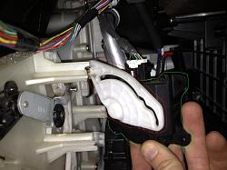 DIY Repairing Air Mix Servomotors-10-remove-1st-servo.jpg