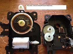 DIY Repairing Air Mix Servomotors-20-2nd-servo-before-cleaning.jpg