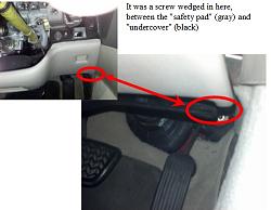 Help removing &quot;safety pad&quot; get to steering tilt-motor-mystery-underdash-screw.jpg