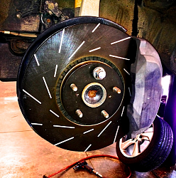 Squeeling brakes only on V8's?-picture-12.png