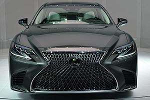 What your next car would be?-lexus-ls-9.jpeg