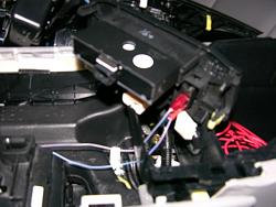 Removing Nav screen of the 2006 GS(Pics)-gs2006-11.jpg