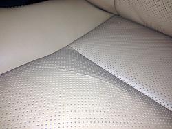 Crease on driver seat-img_0140.jpg