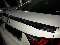 Rear spoiler-20130503_154805.jpg